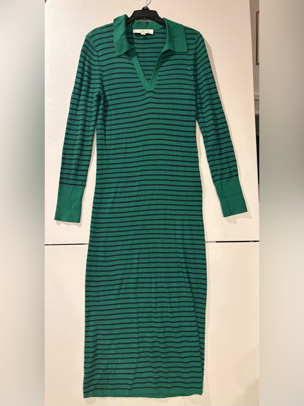 LOFT Striped Ribbed Collared Midi Sweater
Dress Green Long Sleeve Size L
